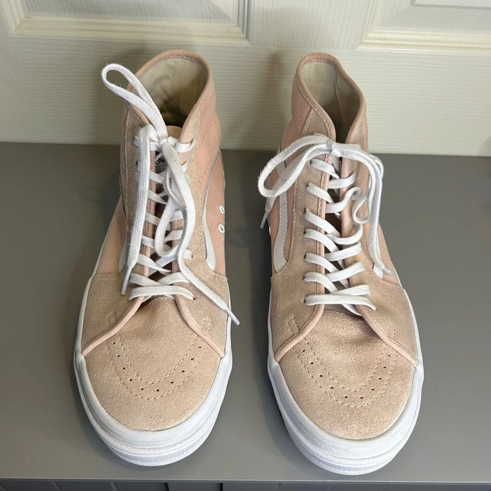 đâVansâ Dusty Rose High Tops w/ Platform Sole Size 11.5 Womenâs 10 Menâs - Picture 1 of 13
